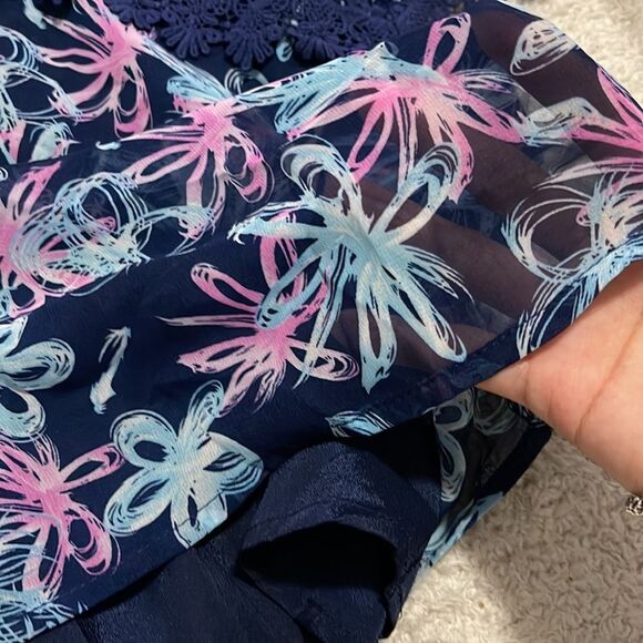 NWT- Cals -M - Picture 5 of 8